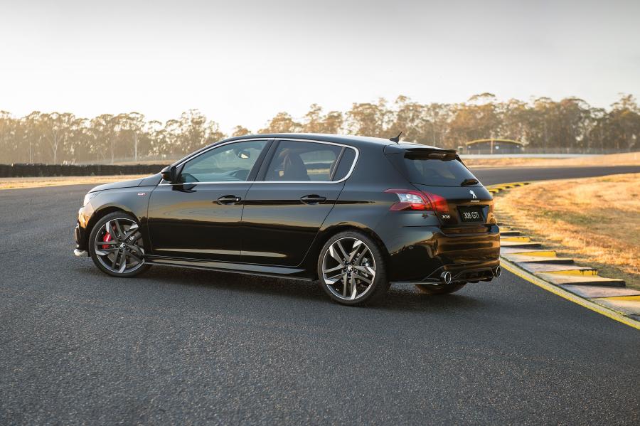  Peugeot 308 GTi Sport 2019 года  (AU) (фото 7 из 7)